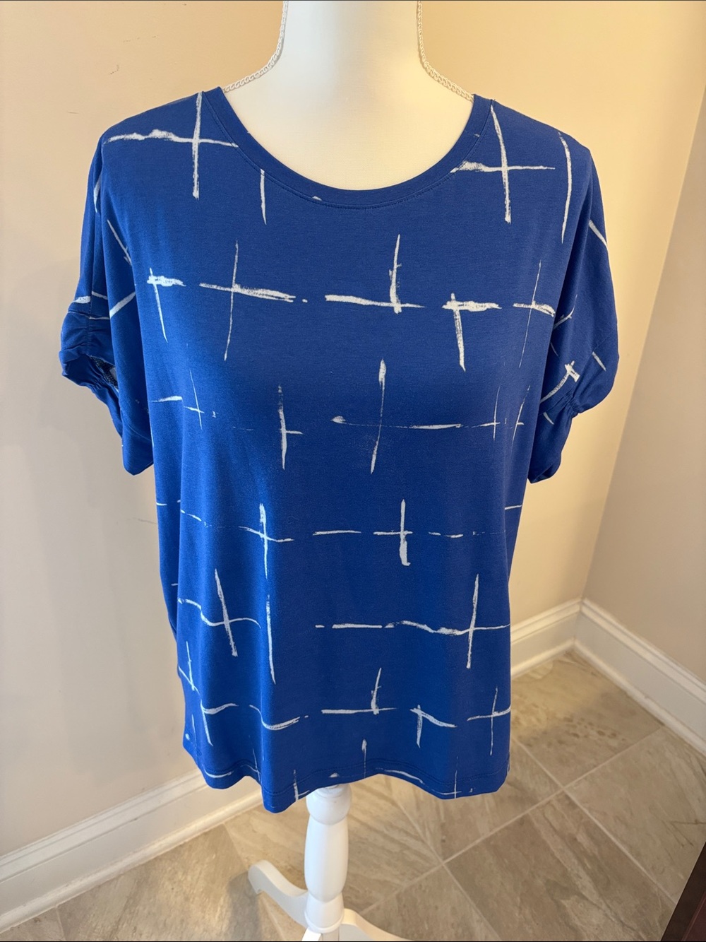 LISA BAYNE Blue Short Sleeve Grid-Print Tee